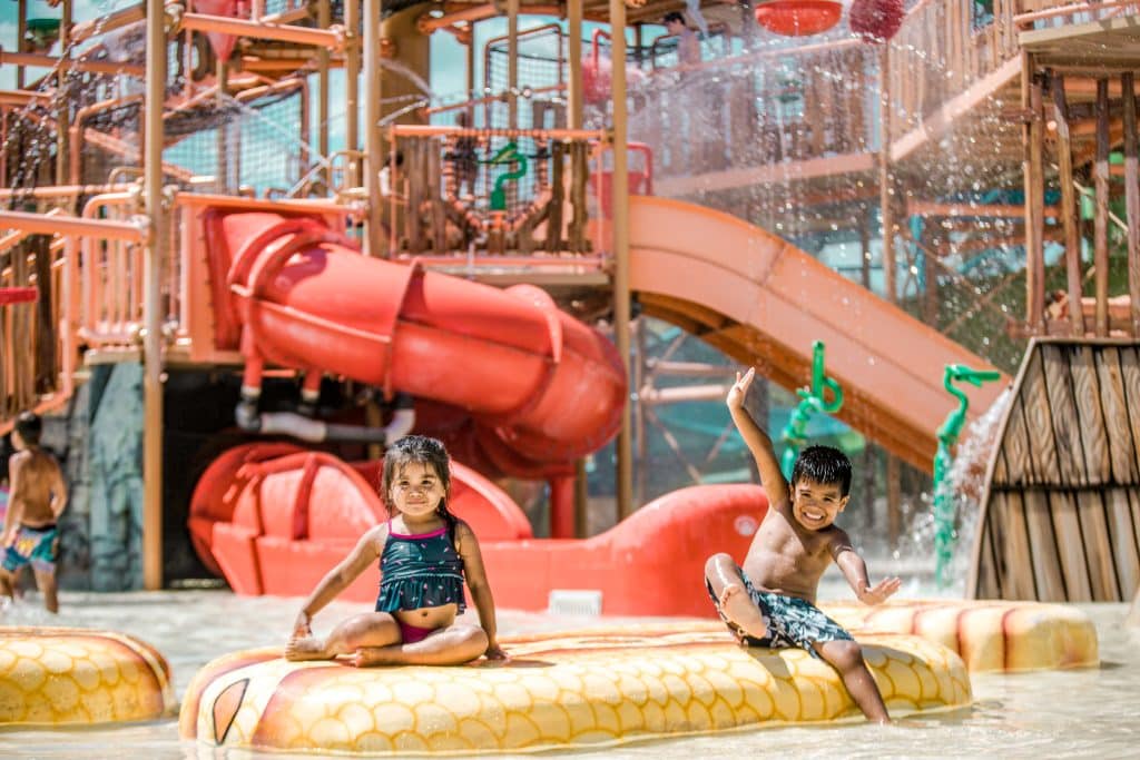 enfants, jeu, parc aquatique, module