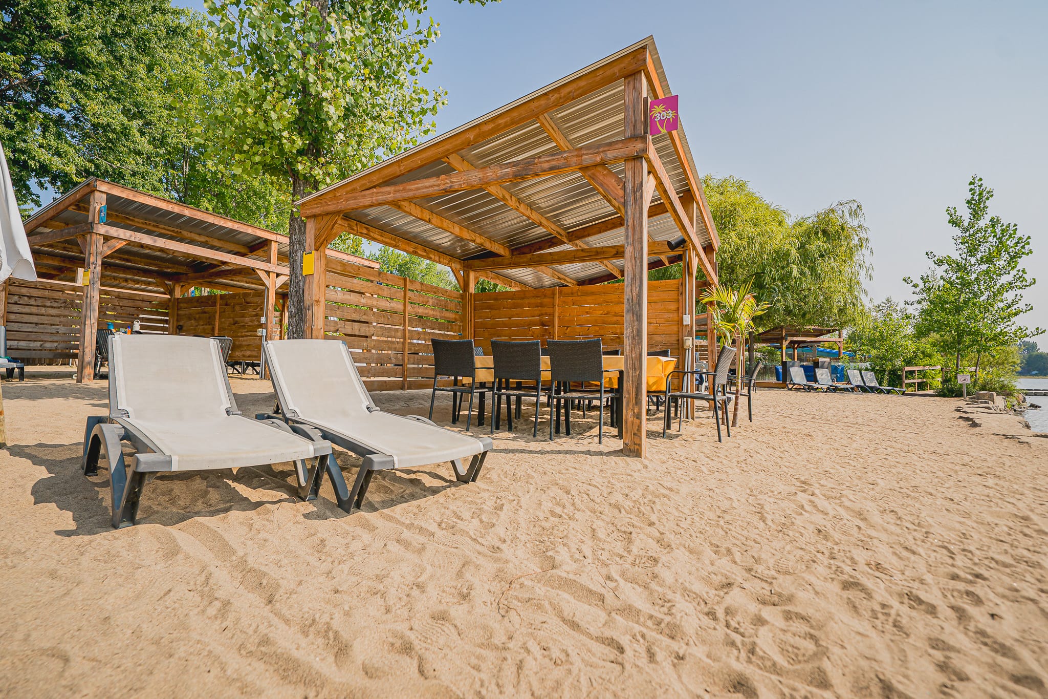 Espace privé DELUXE devant le lac